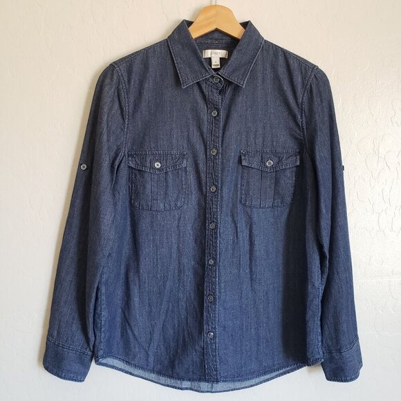 J.Crew Chambray Button Up Top Roll Tab Denim Blue Size 8 100% Cotton Long Sleeve - Picture 1 of 10